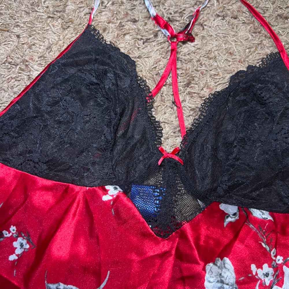 Red satin floral slip dress with black lace top - Picture 6 of 7